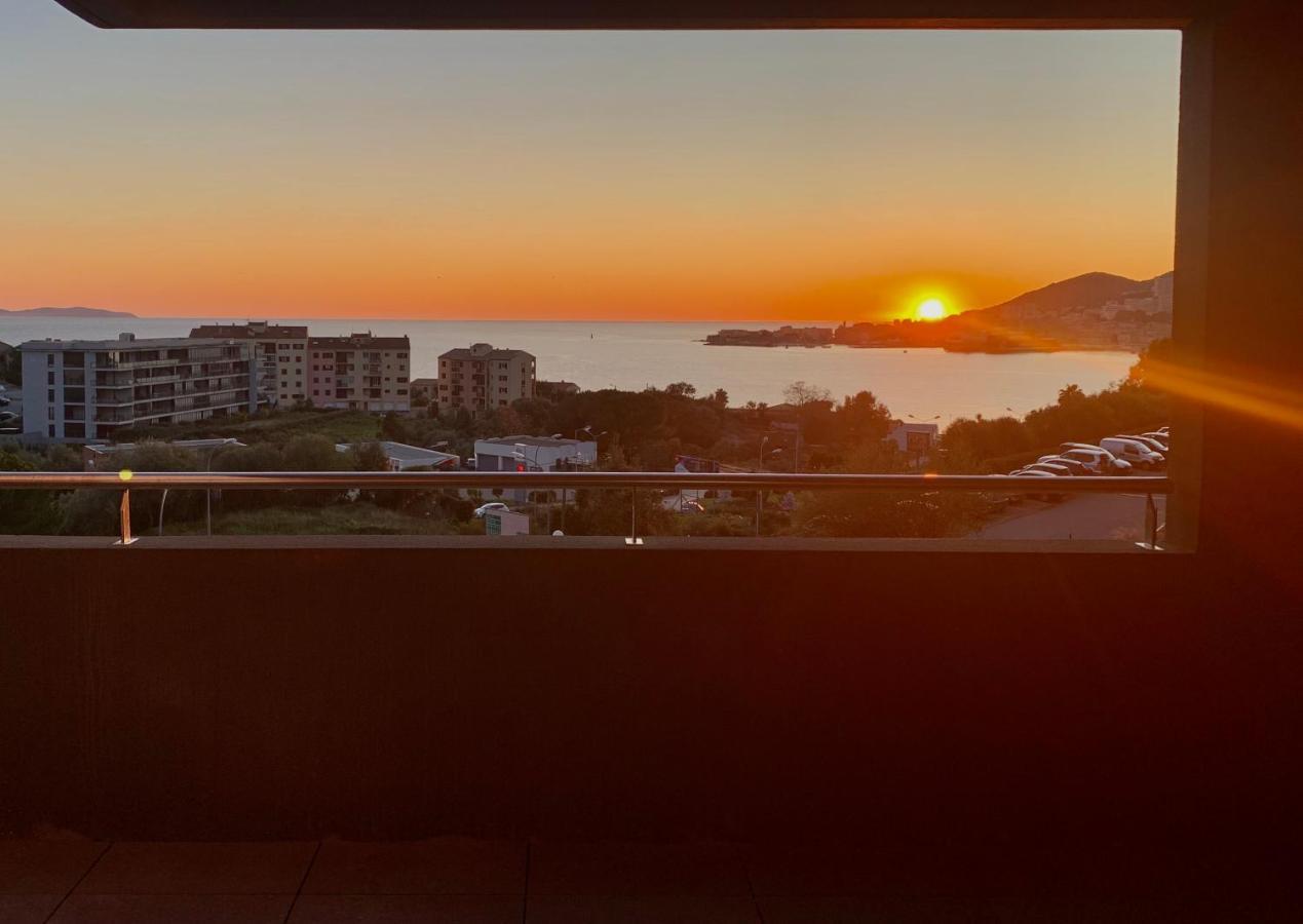 T2 Ajaccio Vue Mer المظهر الخارجي الصورة